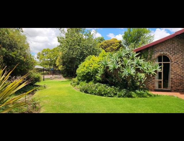 3 BEDROOM HOUSE FOR SALE IN SECUNDA